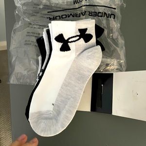 Under Armour Socks (6 pairs)